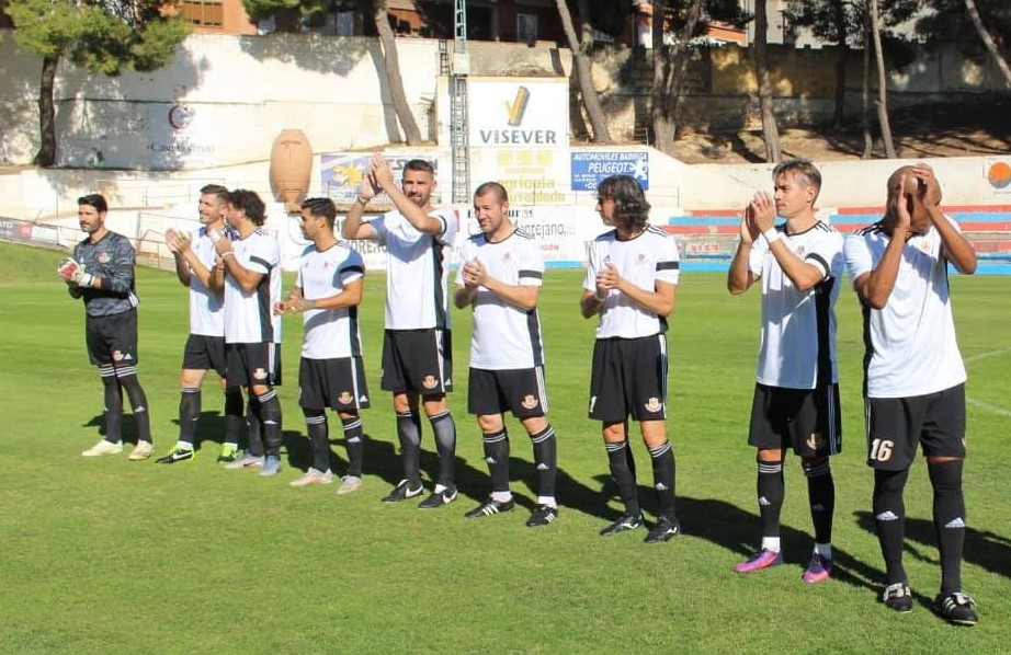veteranos de la Asociación Mallorca Legends en Villarrobledo