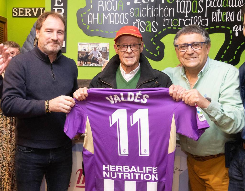 veteranos Real Valladolid homenaje 'Fiú' Valdés