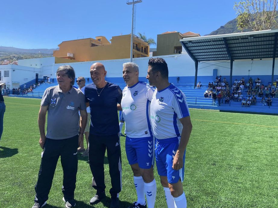 veteranos CD Tenerife golean ELA Los Realejos