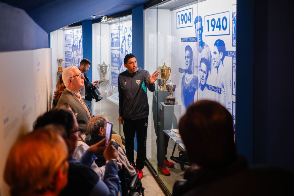 Visita Estadio La Rosaleda TALLER REMINISCENCIA BALLESOL TEATINOS MALAGA