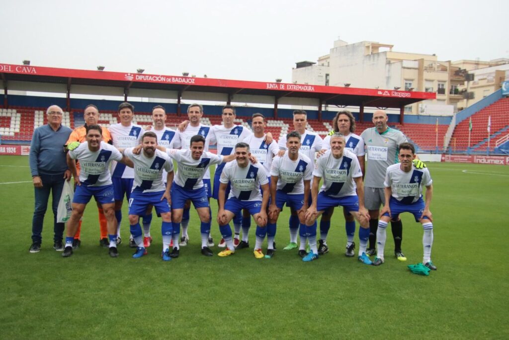 Goles contra ELA Francisco de la Hera con los veteranos del RC Recreativo de Huelva