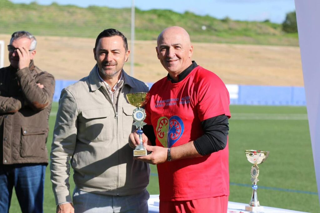 Trofeo Benéfico ALCER Huelva con la participación de los veteranos del Real Club Recreativo de Huelva