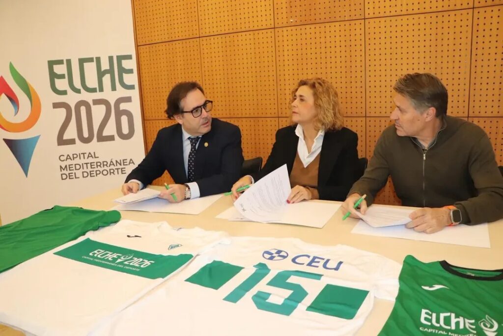 Veteranos del Elche CF y la Universidad CEU Cardenal Herrera llevarán la marca Elche Capital Mediterránea Del Deport